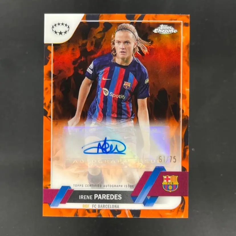 Irene Paredes 2022/23 Topps Chrome UWCL Inferno /75 Autograph Soccer Card