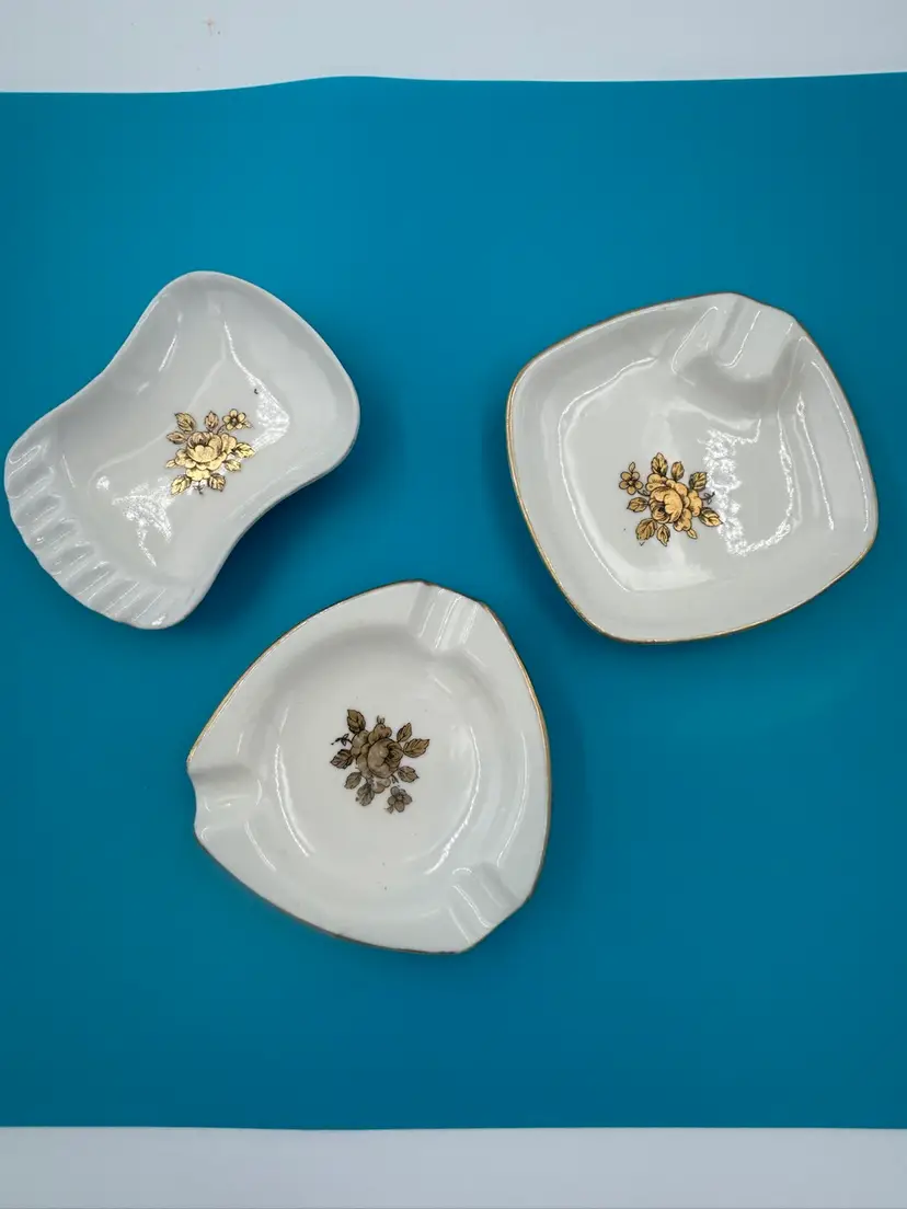 3 MCM Vintage Limoges 1960 Ladies, Personal Cigarette Ashtrays Gold Floral Hand Painted