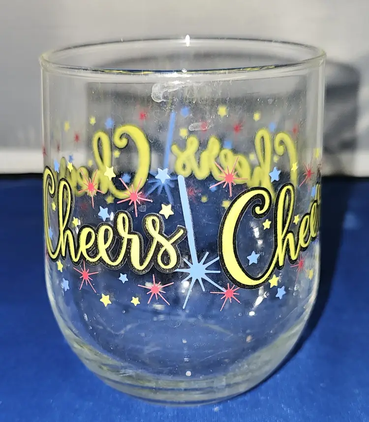 Nice Holiday glass with the word Cheers on it