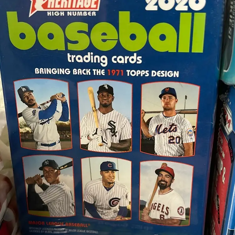 2020 Heritage Baseball Hanger Box Sealed