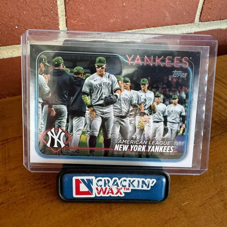 2024 Topps Series 1 New York Yankees Team Card #301