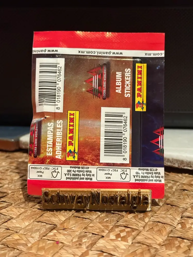 AAA STICKER PANINI STICKER PACK - LOOK FOR PENTA, REY MYSTERIO & HIJO DEL VIKINGO (2019)