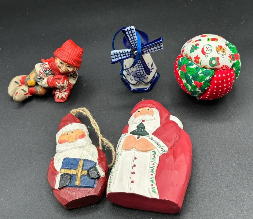 5 Folk Art Christmas Ornaments