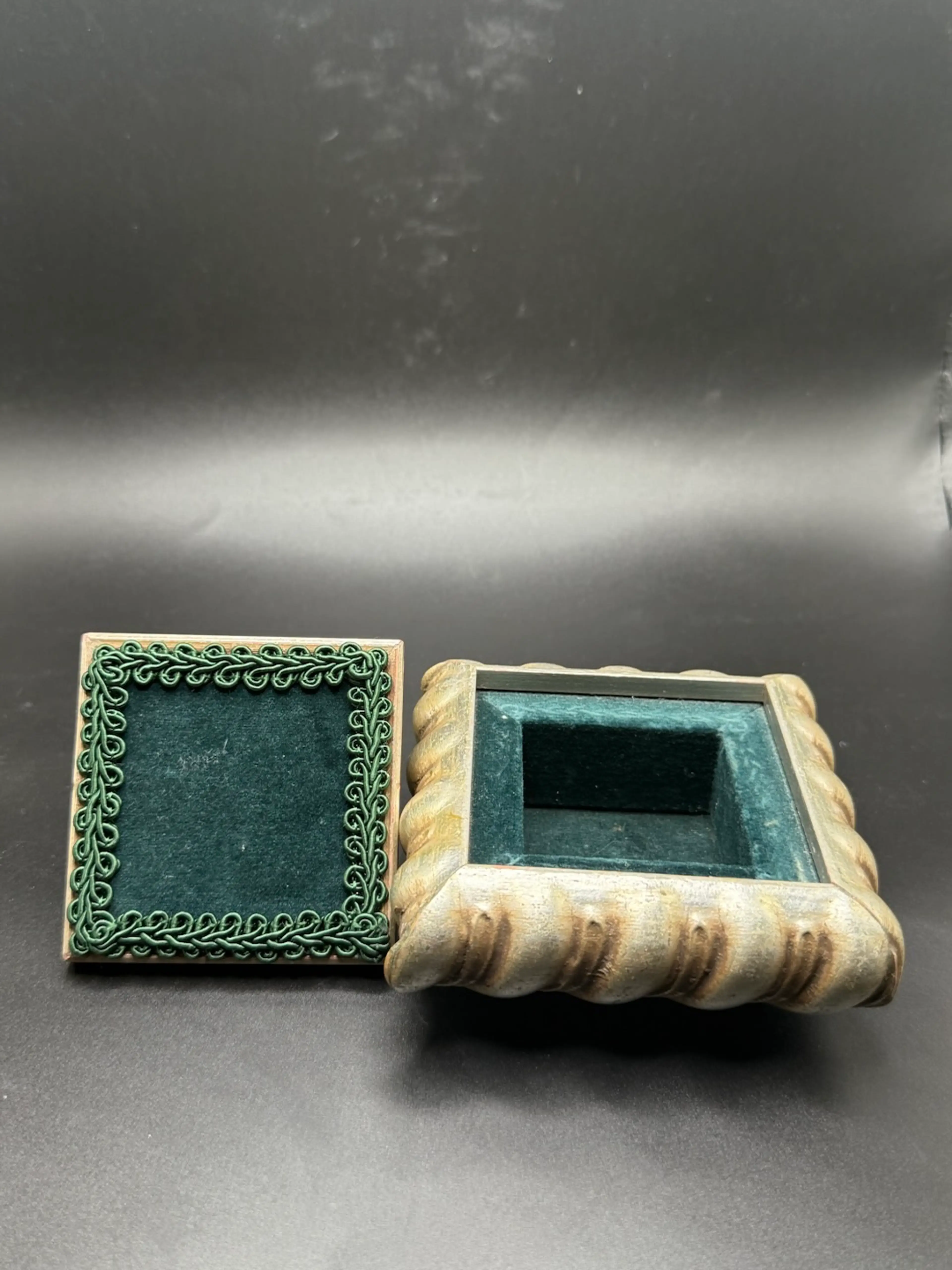Image 2 of 2