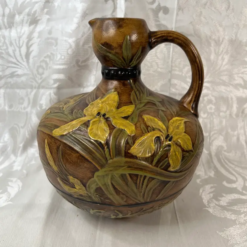 Vintage Roseville Or Rockwood Style Pottery Ewer Jug Vase Pitcher Autumn Brown Yellow Clematis 9" X 7.5" Majolica