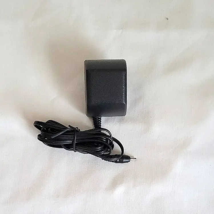 Preowned Nokia ACP-7U Travel Charger
