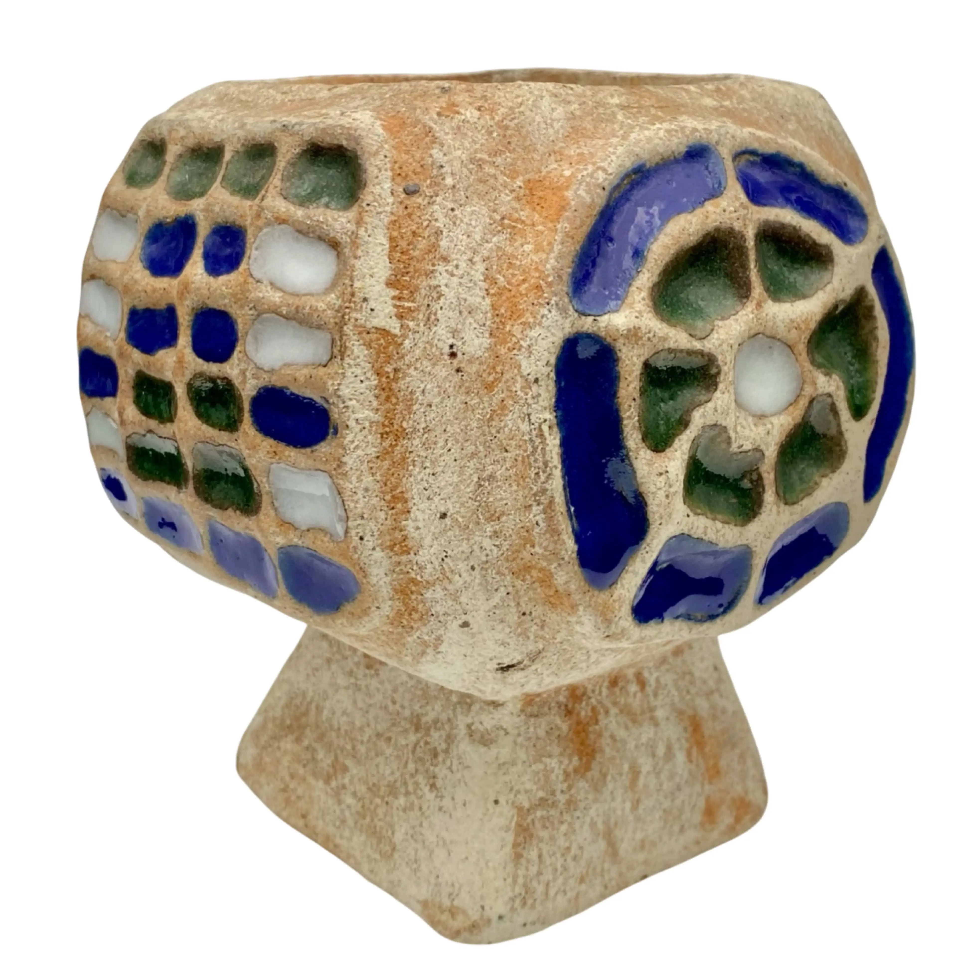 Image 2 of 14