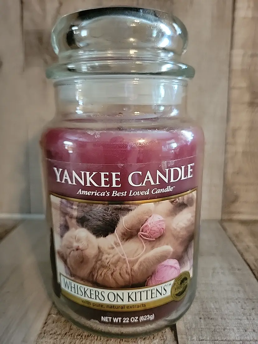 UNUSED YANKEE CANDLE WHISKERS ON KITTENS  MY FAVORITE THINGS  LARGE 22 Oz JAR
