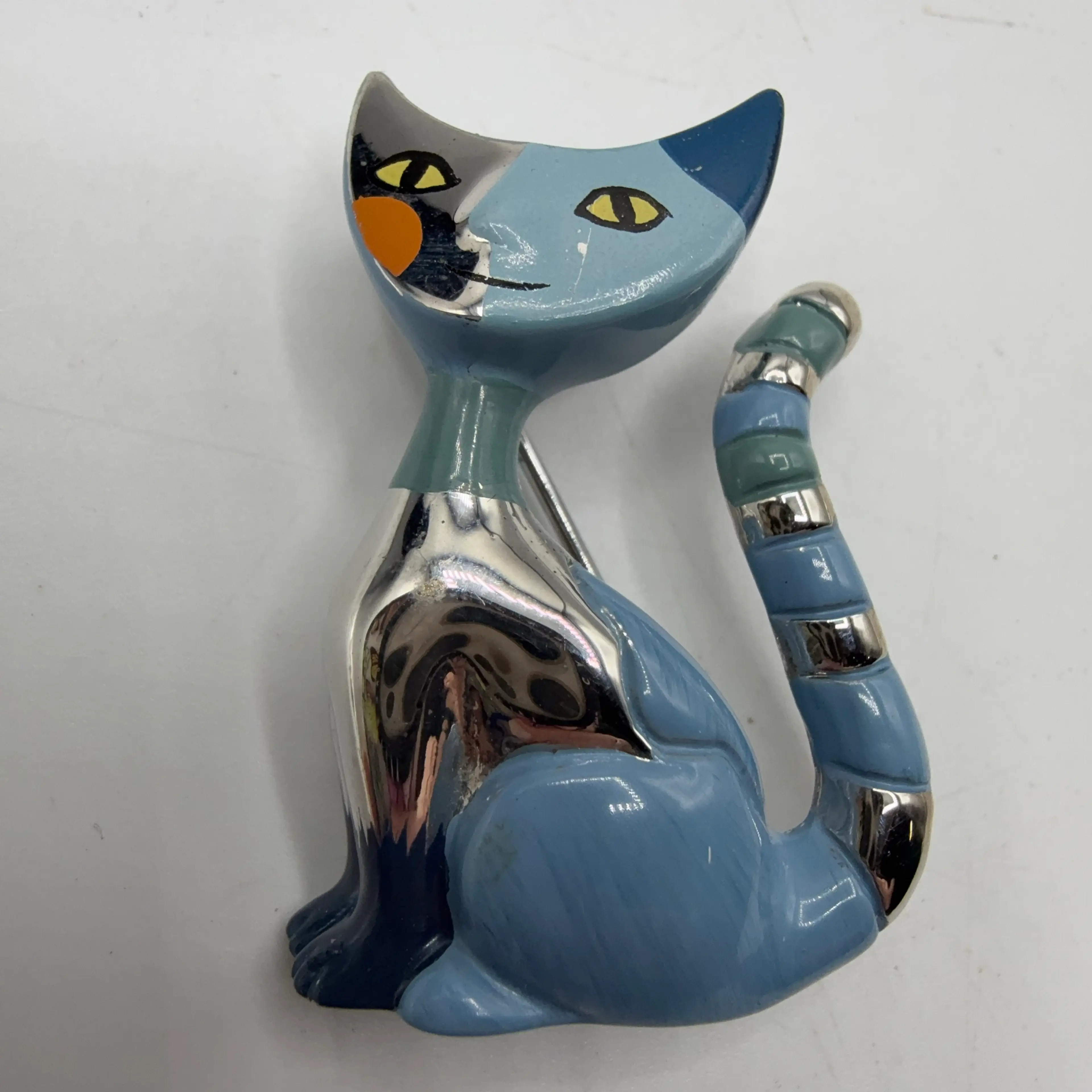 Image 1 of 3