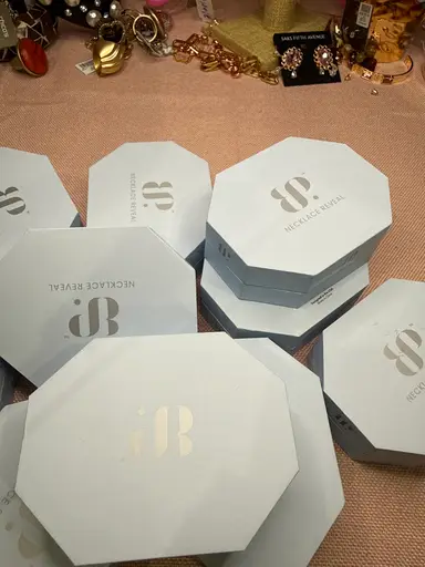 Jewelry And Purse Pop Up! All Brands 