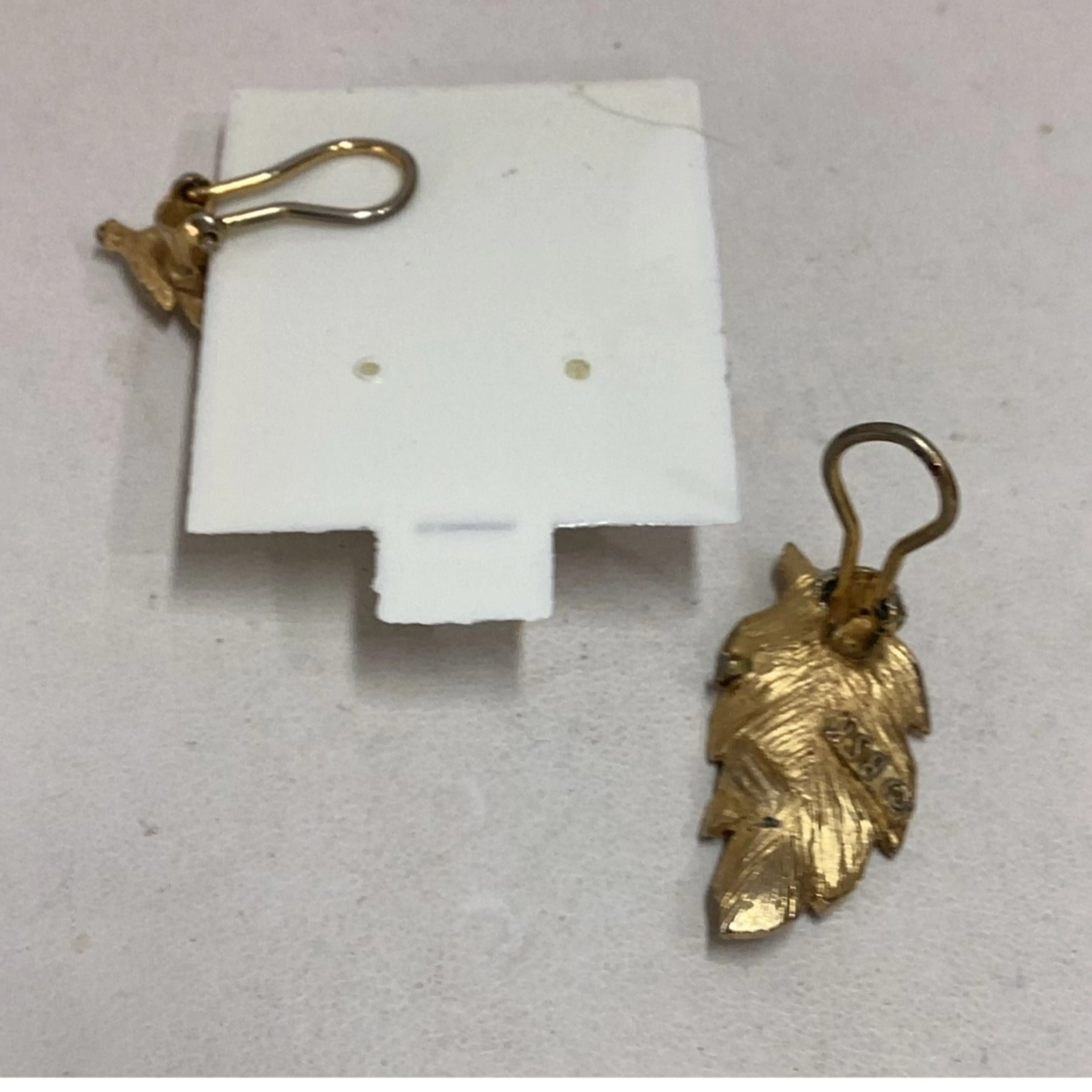 Image 2 of 2