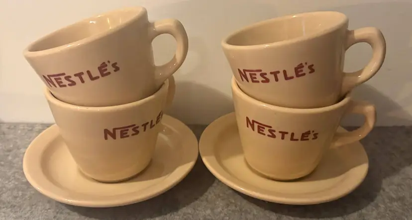 Vintage Nestle Coffee Cups and 2 Saucers  #2923
