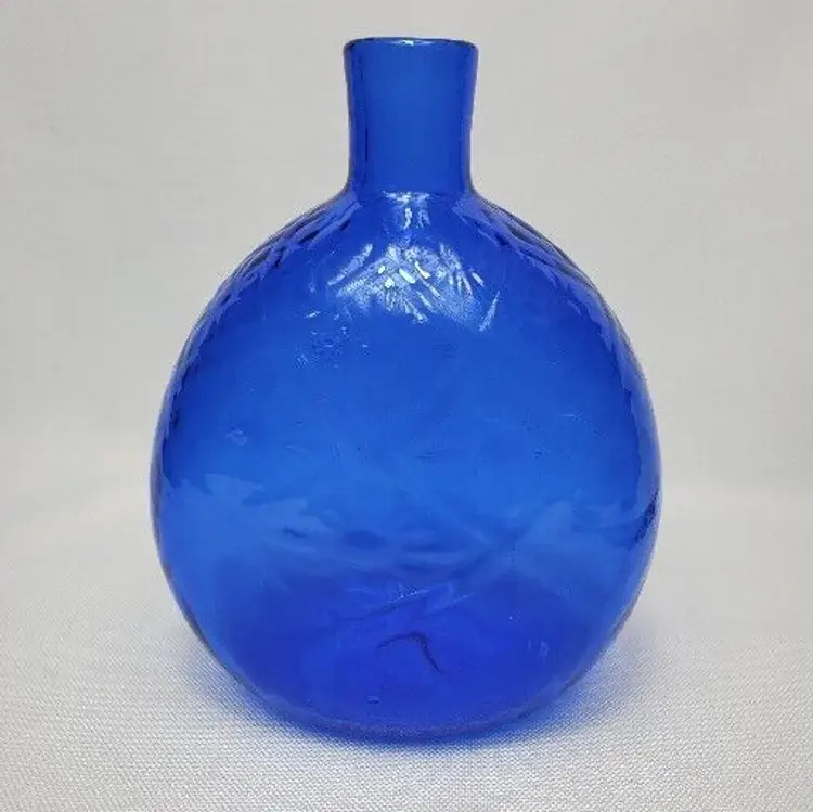 MMA Metropolitan Museum Of Art Glass Flask Ribbed Vintage