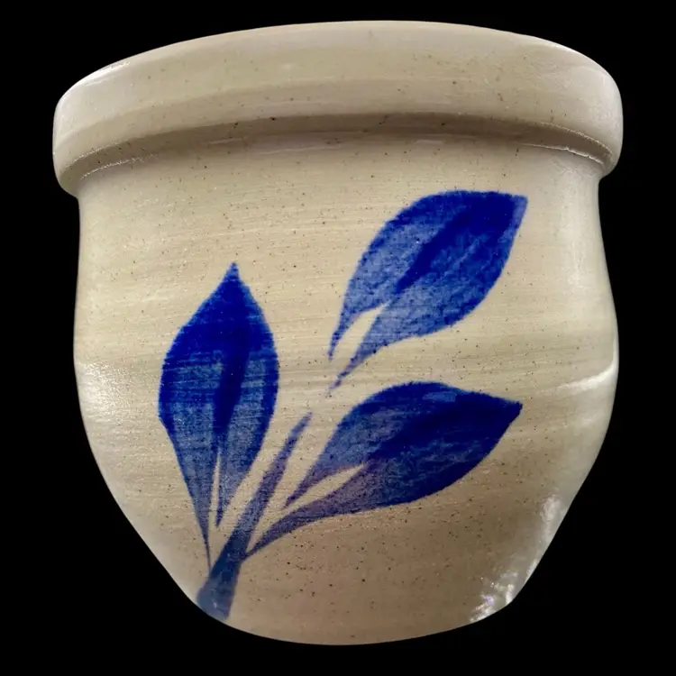 Vintage 2002 WPF Williamsburg Pottery Factory Ceramic Stoneware Salt Glaze crock