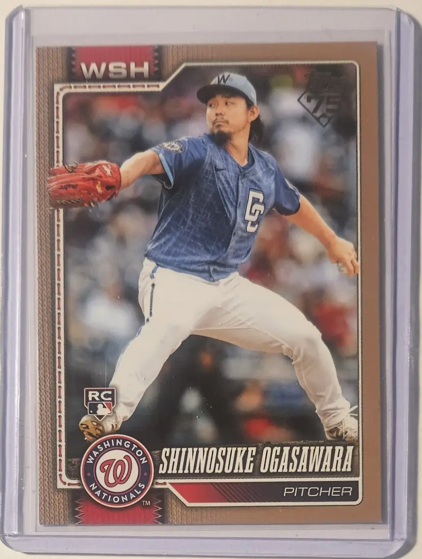 2026 Topps Series 1 Gold Shinnosuke Ogasawara RC 0953/2026