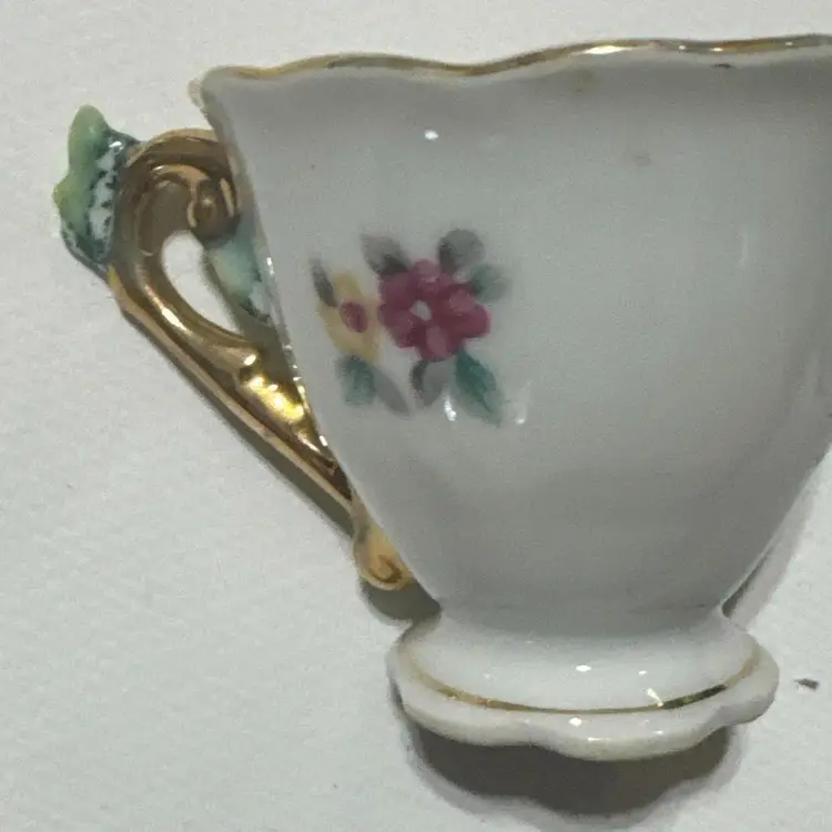 Rare Tea Cup and Saucer Set w/ Pink Flowers Golden Trim Made In Japan VTG