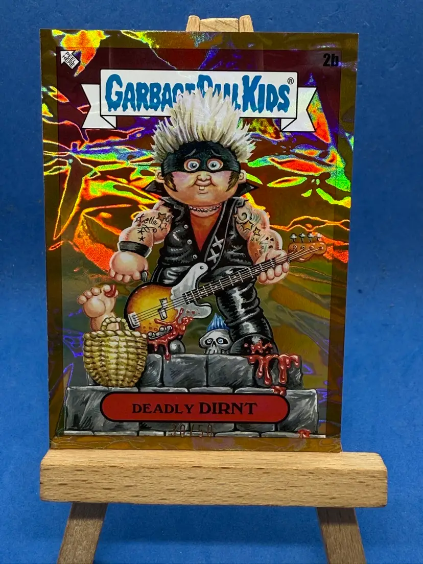 2025 Garbage Pail Kids Green Day Deadly Dirnt 2b Orange Crumpled Foil SP /50 A68