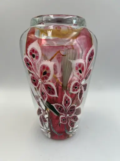 Art Glass, Paperweights, Vases & Critters 
