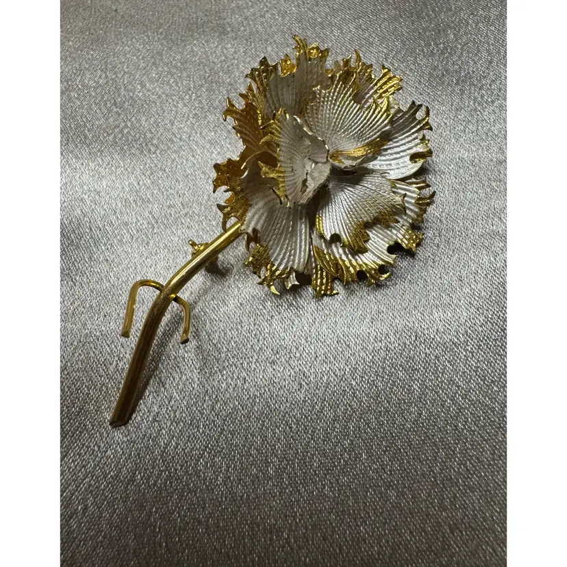 Vintage Two-Tone Gold & White Textured Carnation Flower Brooch, 3" Floral Pin