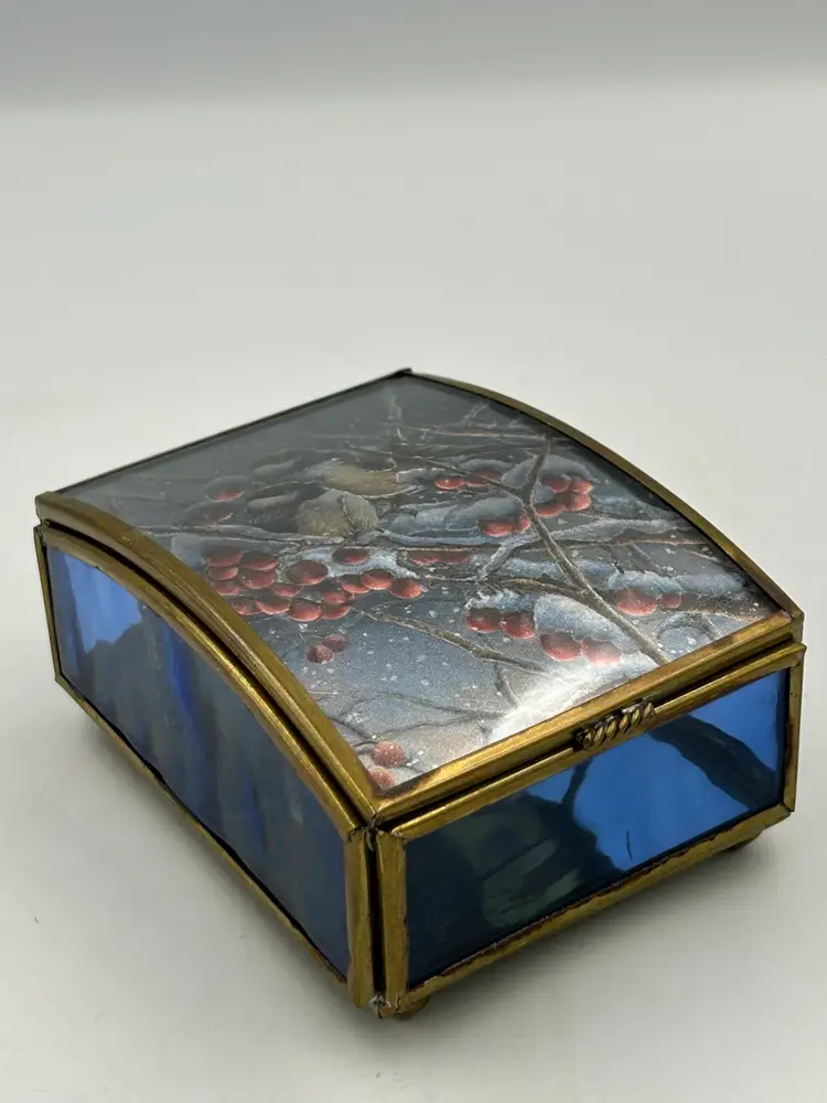 Vintage Wind Up Music Box Enesco Plays White Christmas Birds, Berries, Foil, Mexico