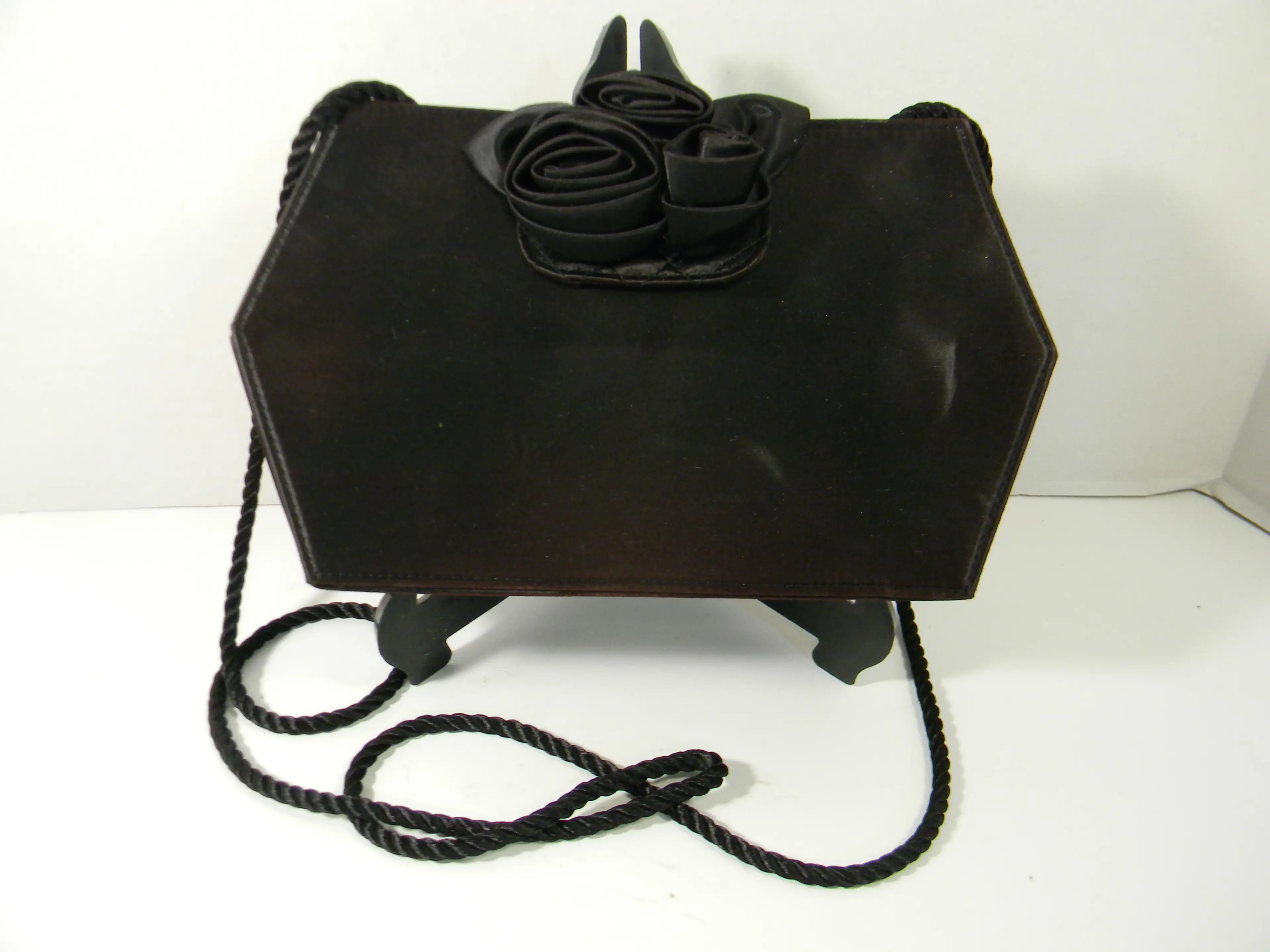 Image 1 of 16