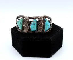 Vintage Turquoise sterling silver cuff bracelet 39.3g