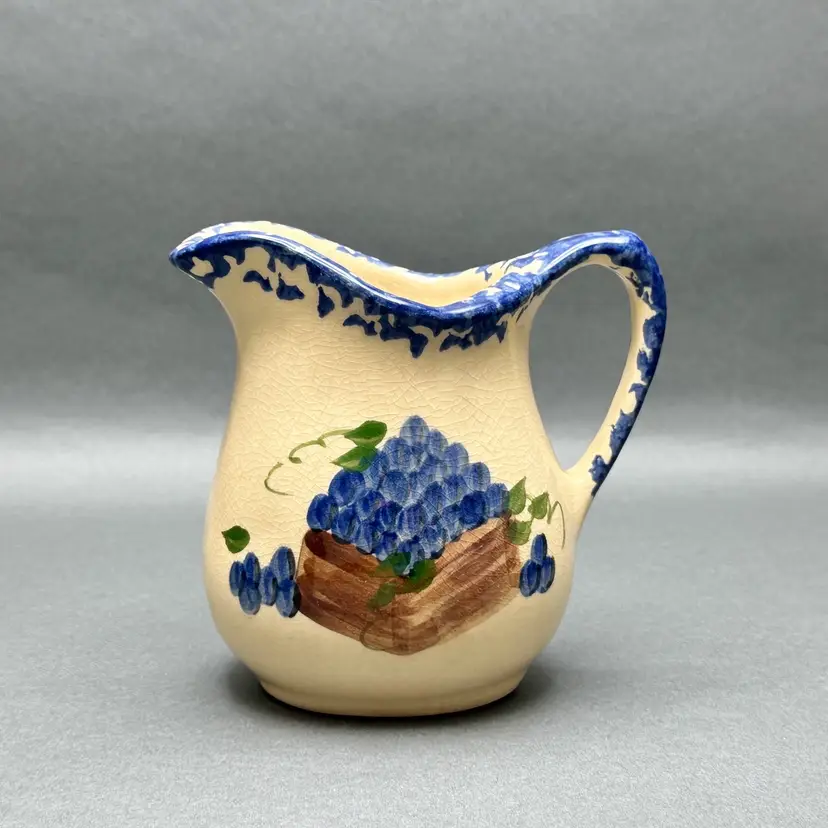 Vintage Alpine Pottery Roseville, Ohio Tan Stoneware “Blueberries” Spongeware Pitcher
