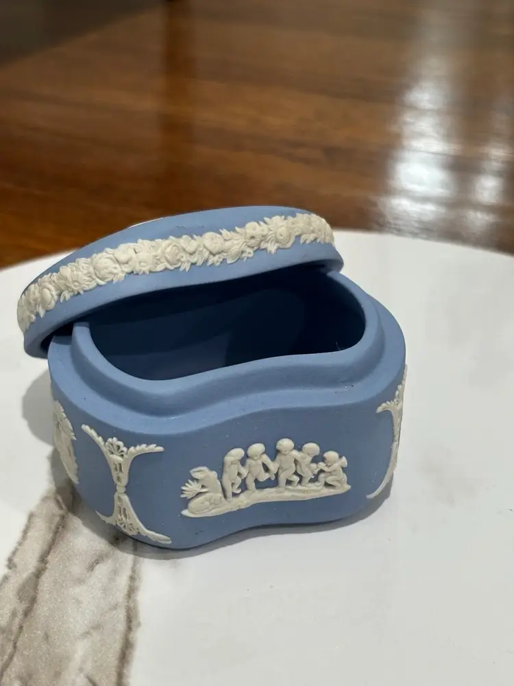 VTG Wedgewood Trinket Box