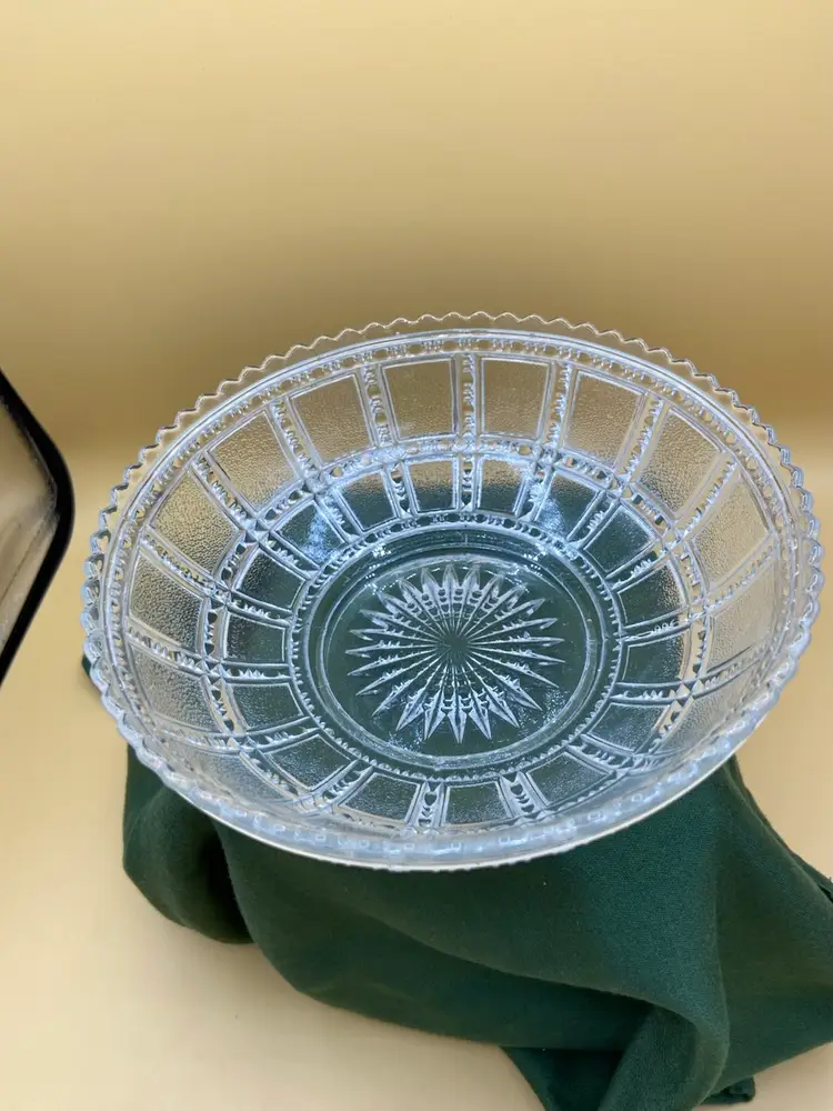 Vintage Imperial Glass Beaded Block Pattern Bowl With Scalloped Edge