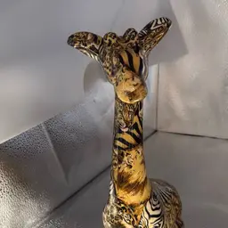 Vintage Gorgeous La Vie Patchwork Decoupage Finish Glazed Sitting Giraffe.
