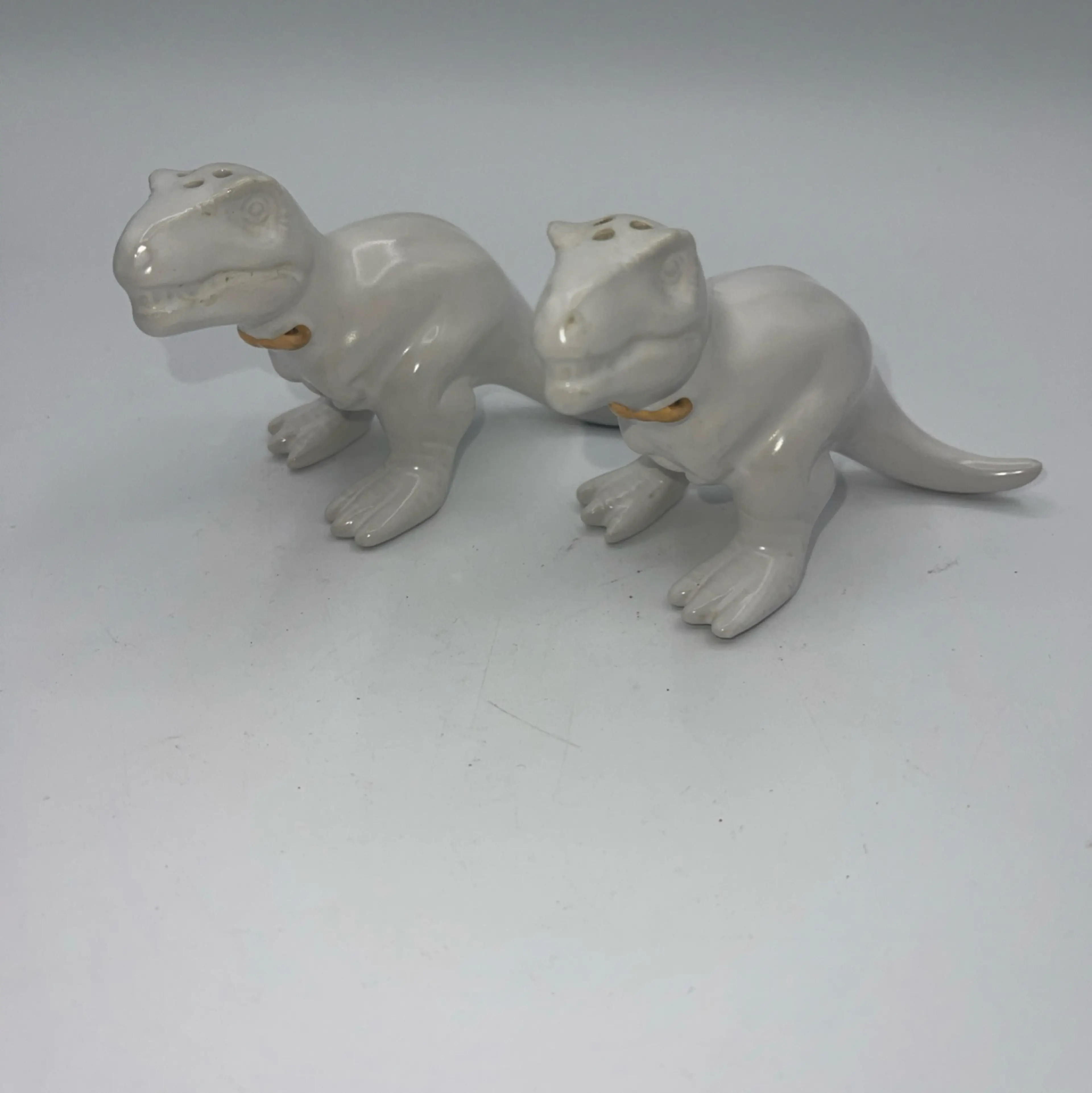 Image 2 of 8
