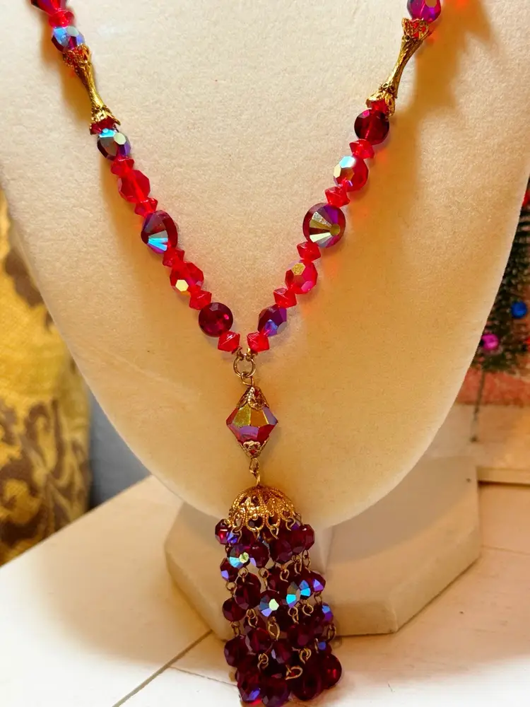 Stunning Vintage AB Crystal Tassel Necklace 20”