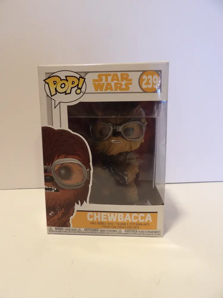 * Funko POP! Star Wars CHEWBACCA Vinyl Bobble-Head 239 NEW