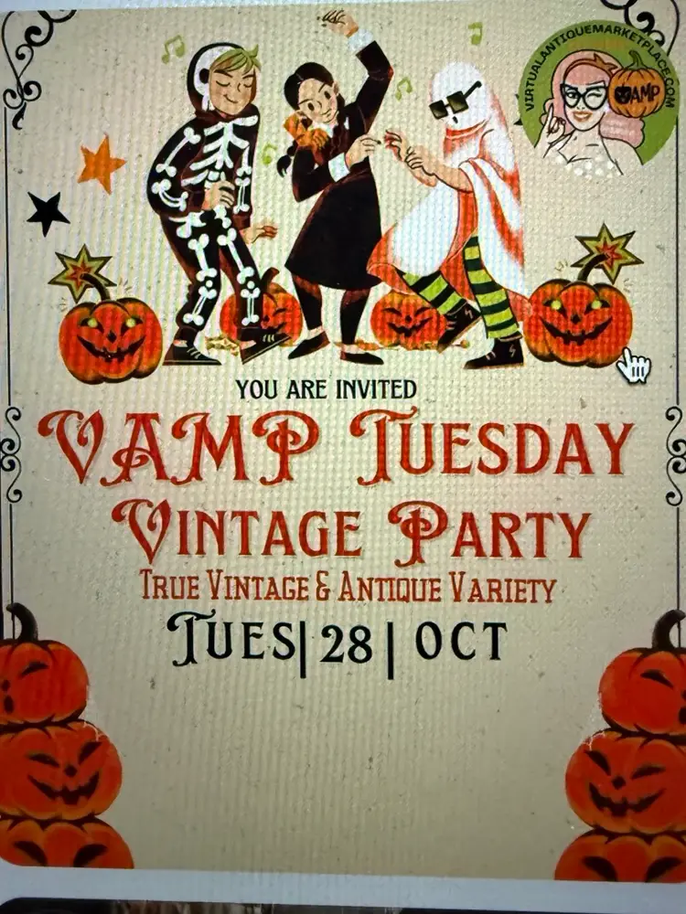 Tuesday Vintage Party 
