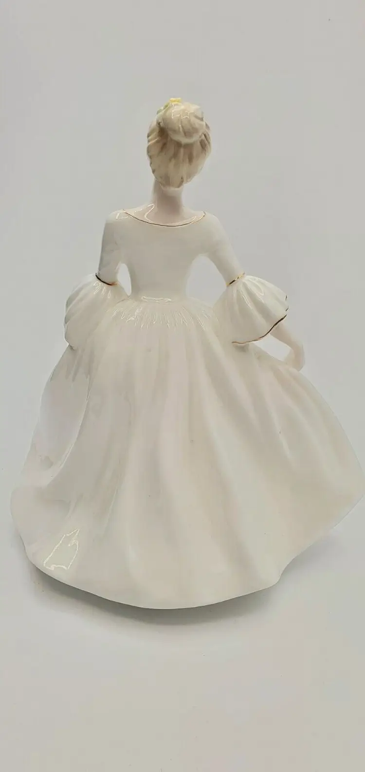 Vintage 1991 Coalport Ladies of Fashion Lady Dancing Figurine 8" Fine Porcelain