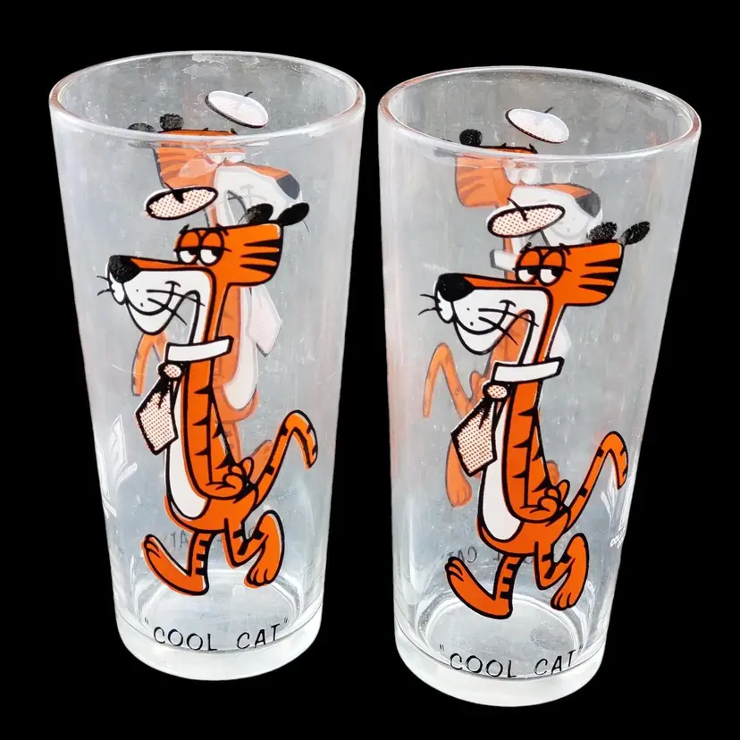 Looney Tunes COOL CAT Pepsi Glasses 1973 set of 2 Vintage 6¼" Tall with Condition Issues