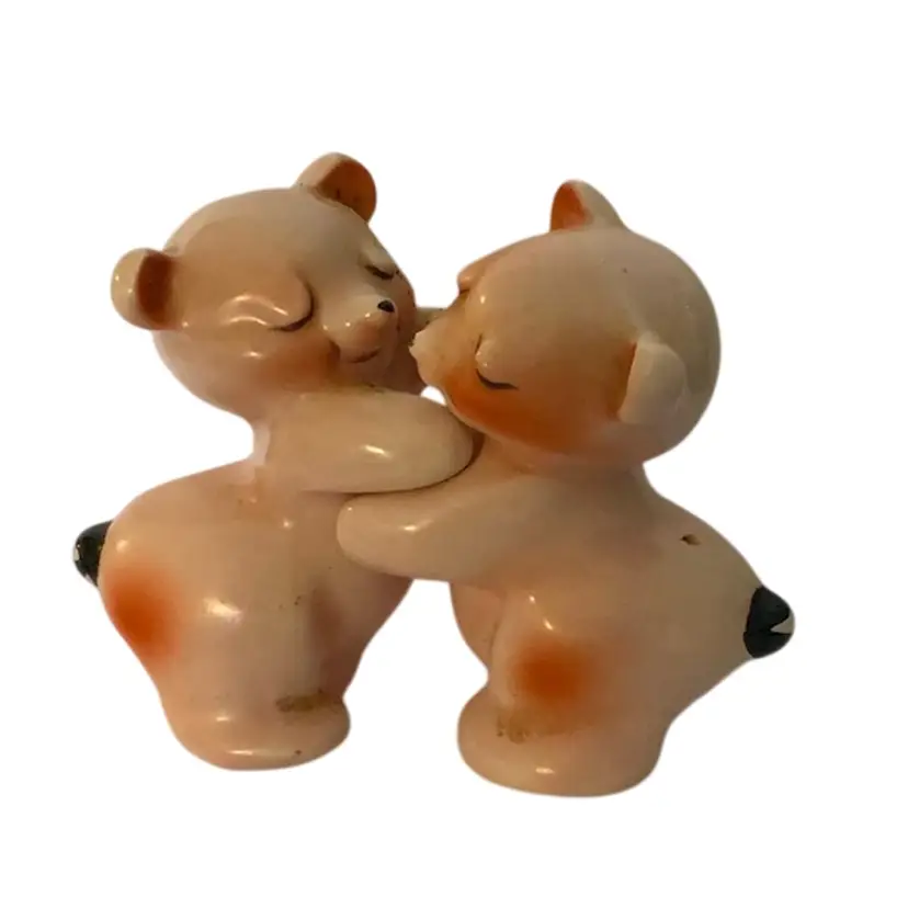 Vintage Pink Van Tellingen Bear Hug Ceramic Salt and Pepper Shakers 3-3.25” Tall