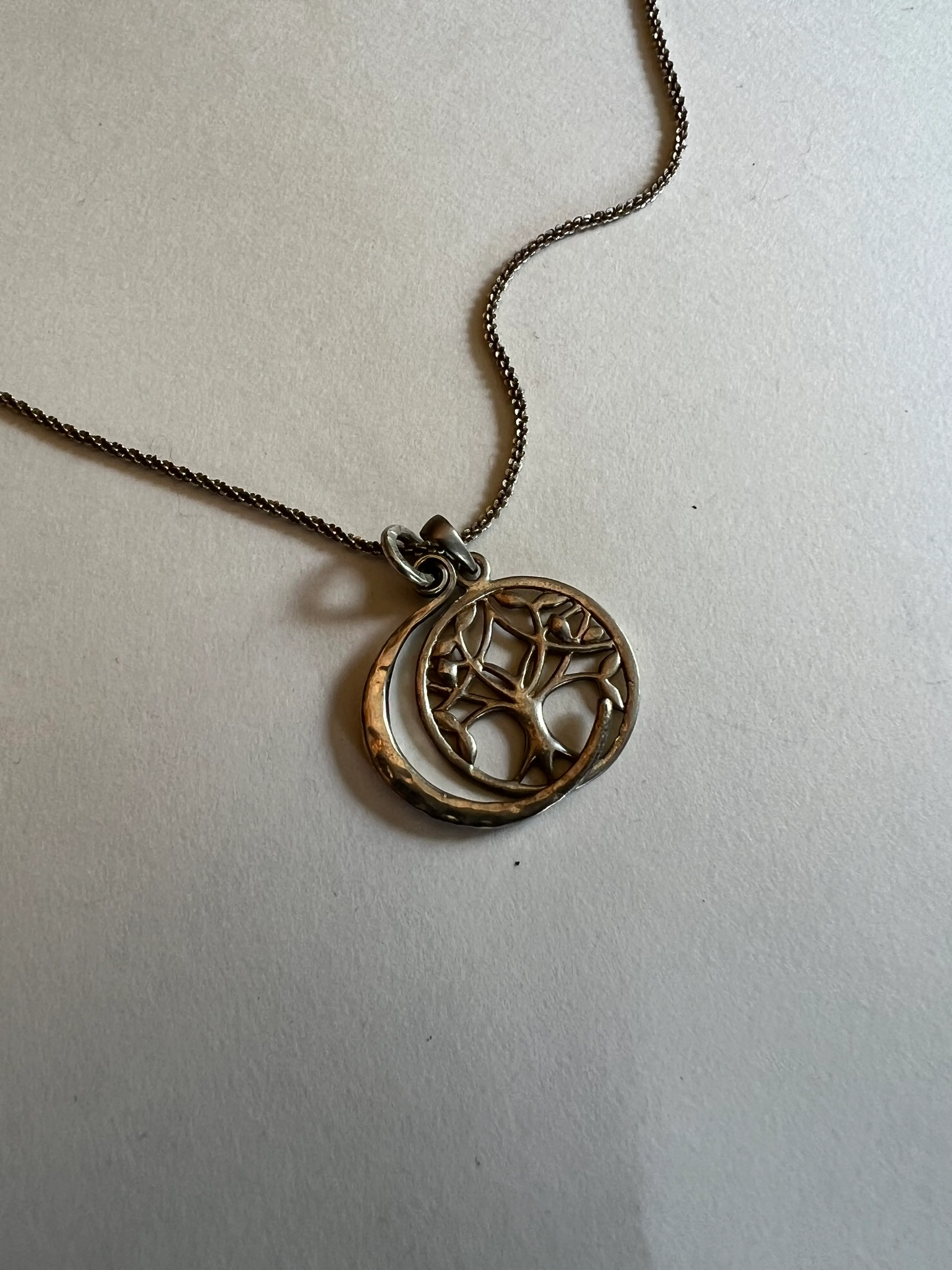 Image 4 of 6