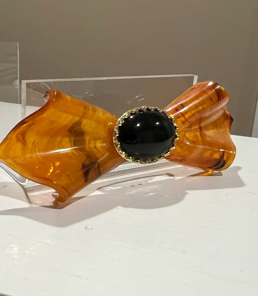 Vintage Art Deco Celluloid Apple Bakelite? Brooch