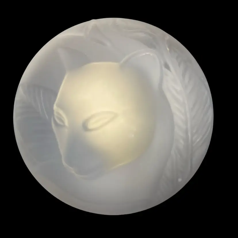 Crowning Touch 3D Vintage Panther Head Relief Paperweight