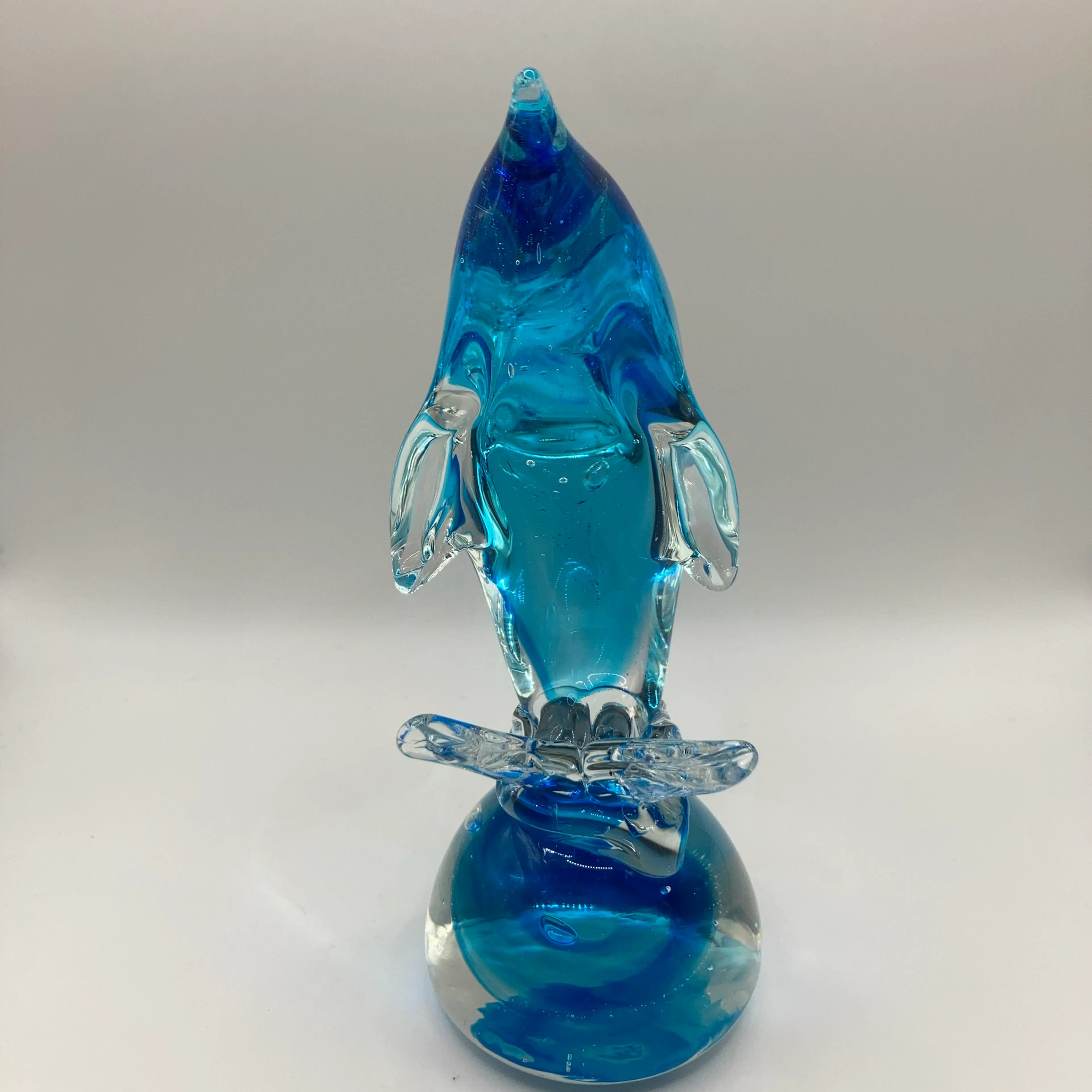 Image 2 of 8