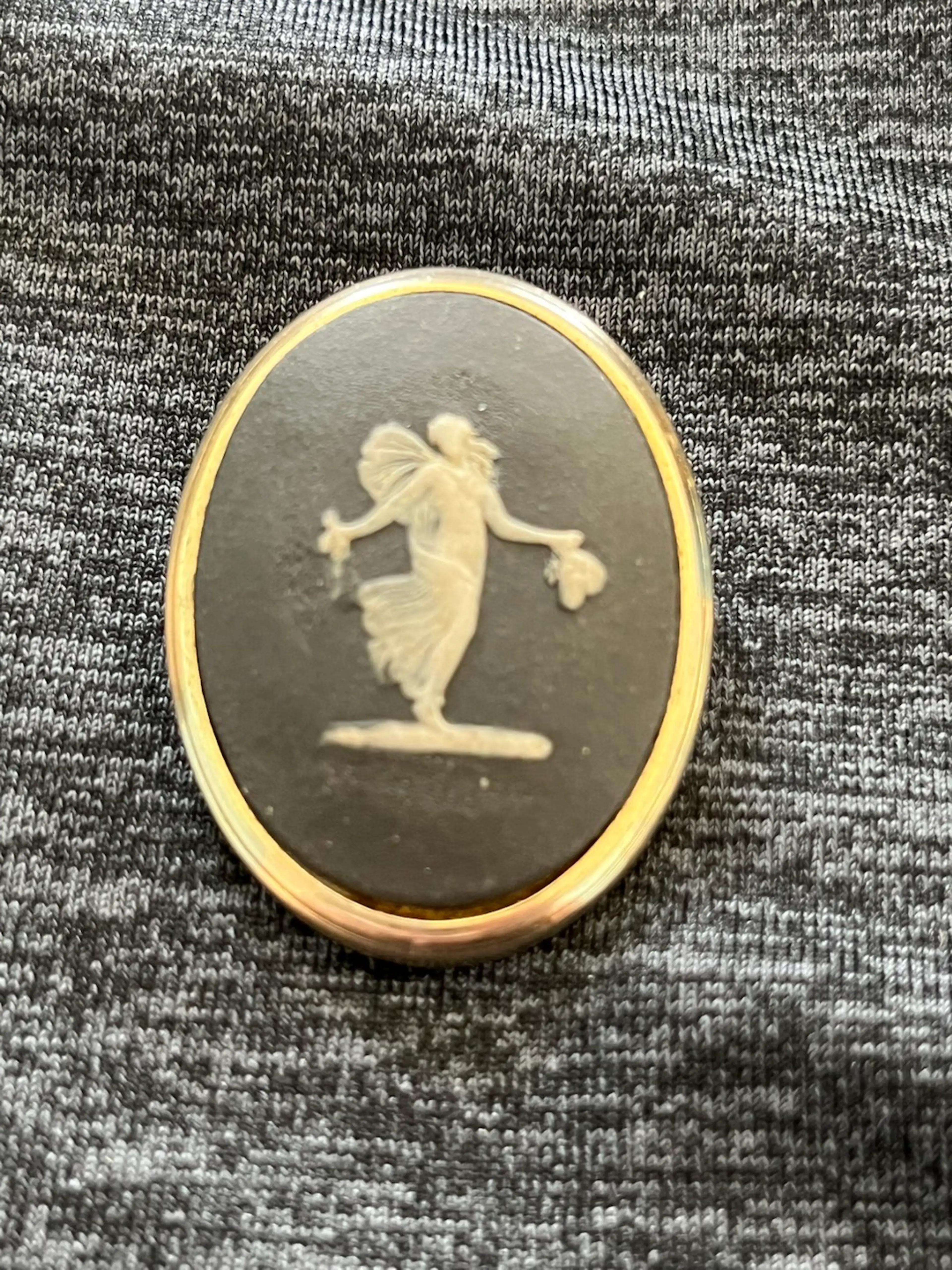 Image 1 of 7