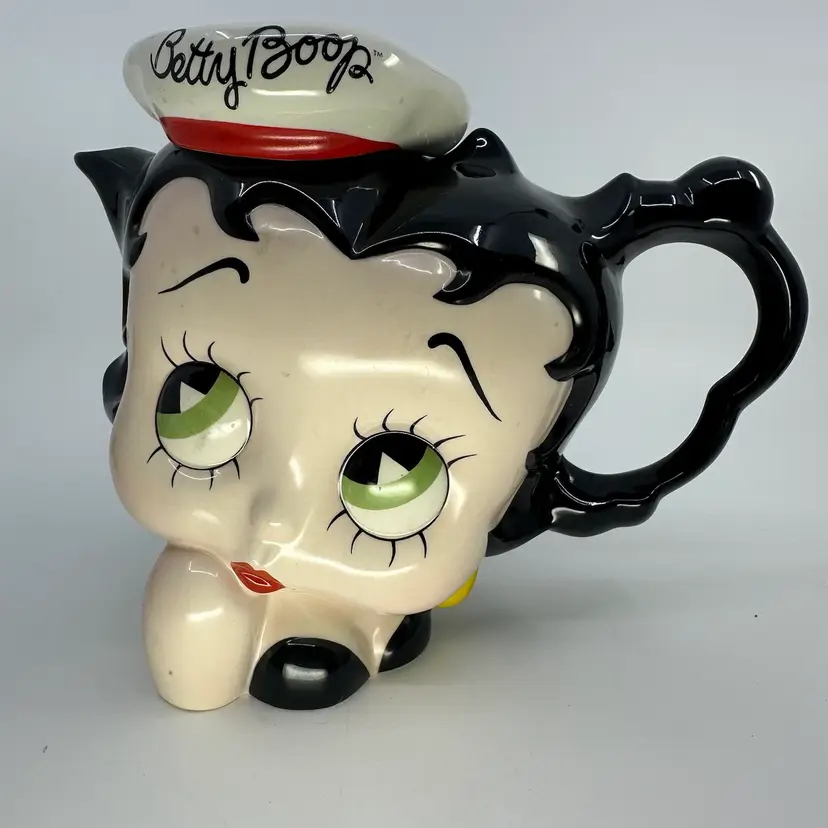 2000 Betty Boop Teapot with Lid Cardew Collectibles Designed in England