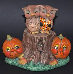 Vintage Hobbyist Halloween Ceramic Flashing Eyes Owl Pumpkin Sculpture Figurine Musical