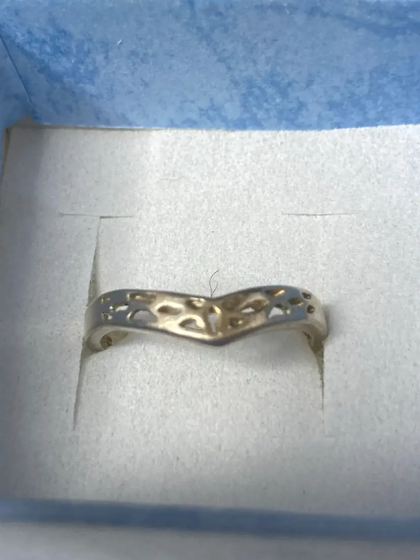 Vintage Sterling Silver Ring With An Open Band! Size 5! Stamped and Acid Tested!