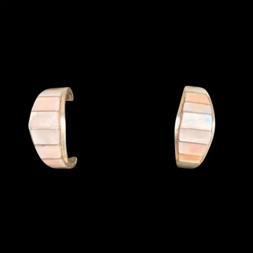 Vintage Sterling Silver Southwestern Pink Mother of Pearl Shell Inlay Half Hoop Earrings .97” ,8.2g Tested
