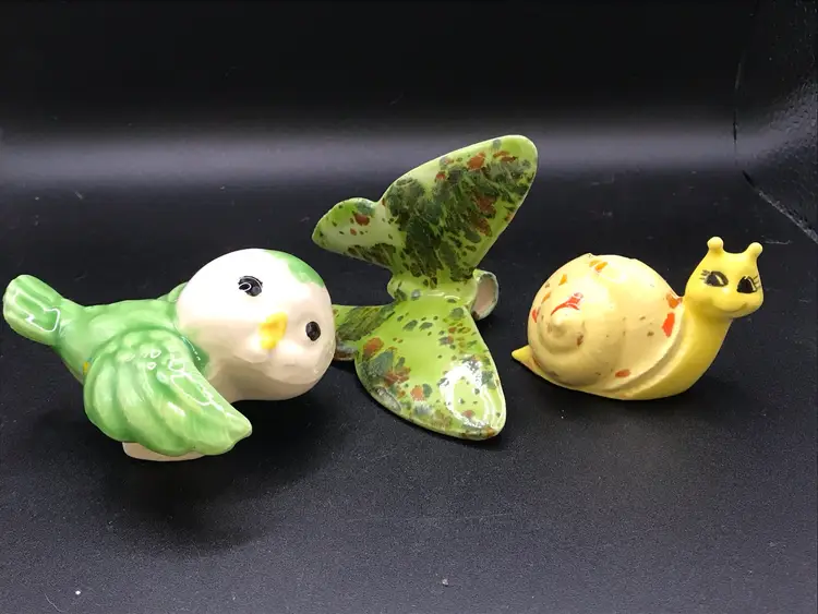 Lot of 3 Vintage Springtime Bird Butterfly Snail Ceramic Macrame Beads Craft