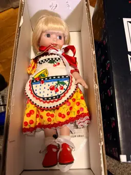 Mary Engelbriet Doll With Box Tonner Doll Company