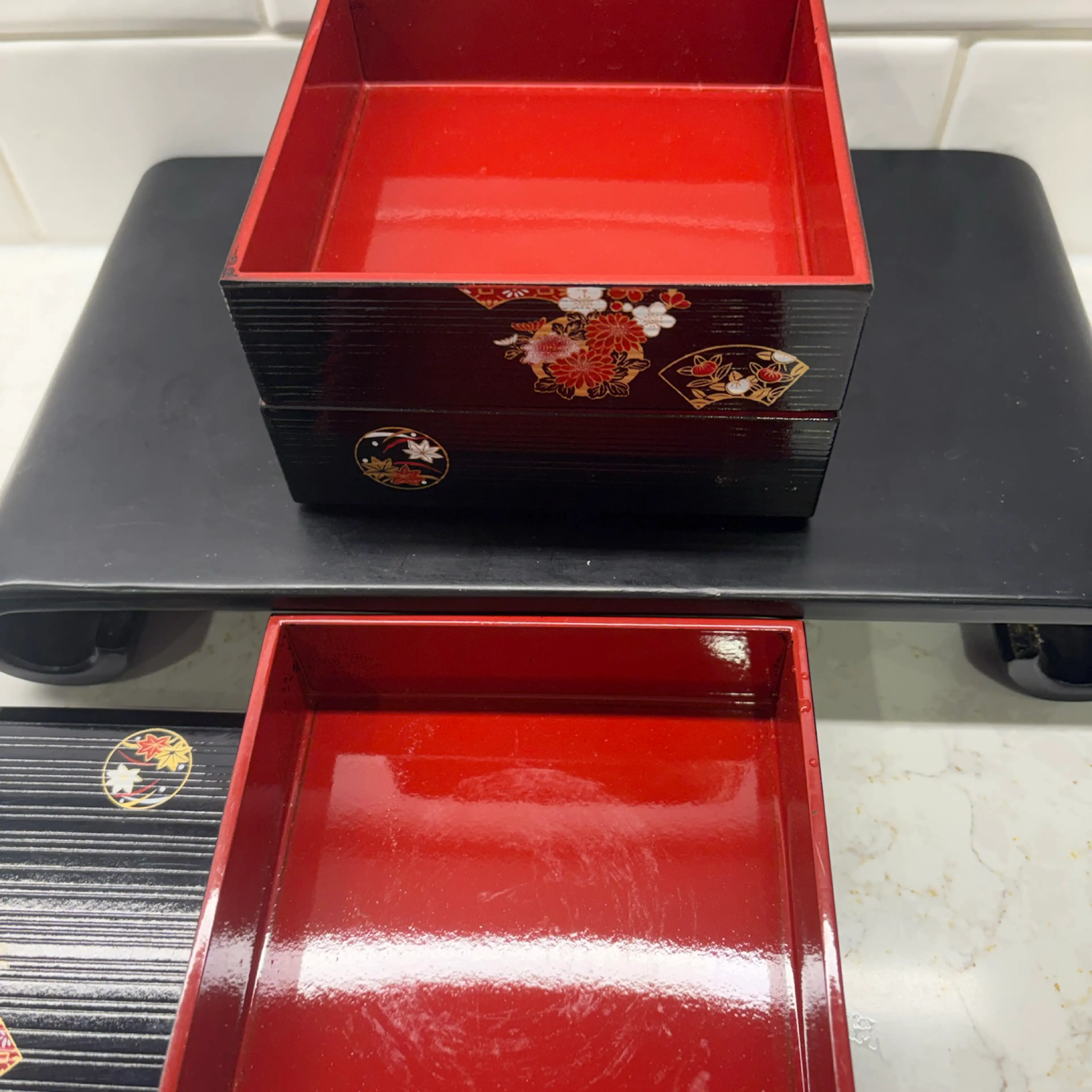 Image 4 of 6