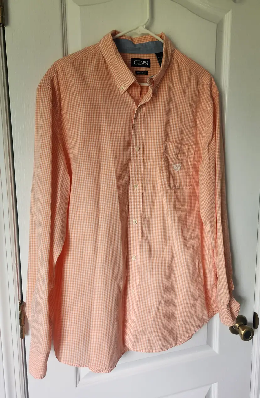 Men's Chaps Button Down Shirt Size XL.